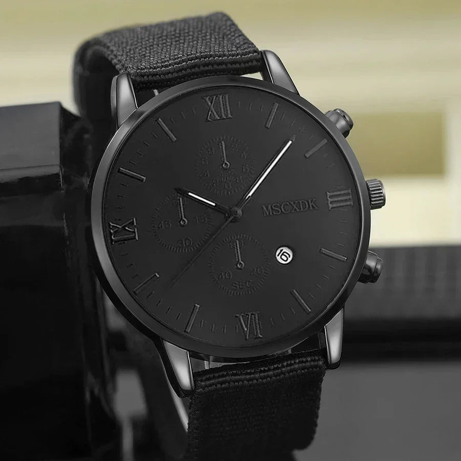 4pcs Men's Quartz Watch Set with Bracelets (Black)